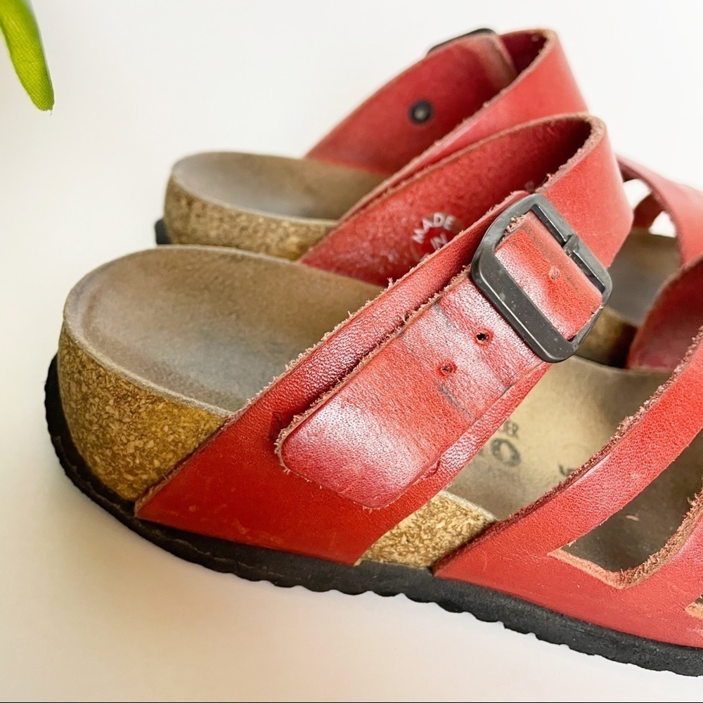 Mephisto Red Leather assymetrical cut-out sandals 35 - Picture 8 of 10